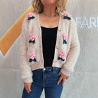 Damen Strickjacke mit floralen Applikationen und weichem Material R&B
