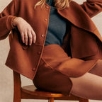 Damen moderne Kurzjacke mit Knopfdetails und seitlichen Eingrifftaschen R&B