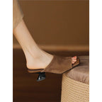 Damen elegante Mules mit geschwungenem Absatz R&B
