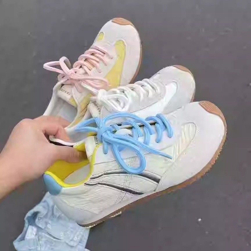 Damen Sportliche Sneakers mit atmungsaktiver Obermaterialstruktur und trendigem Design R&B