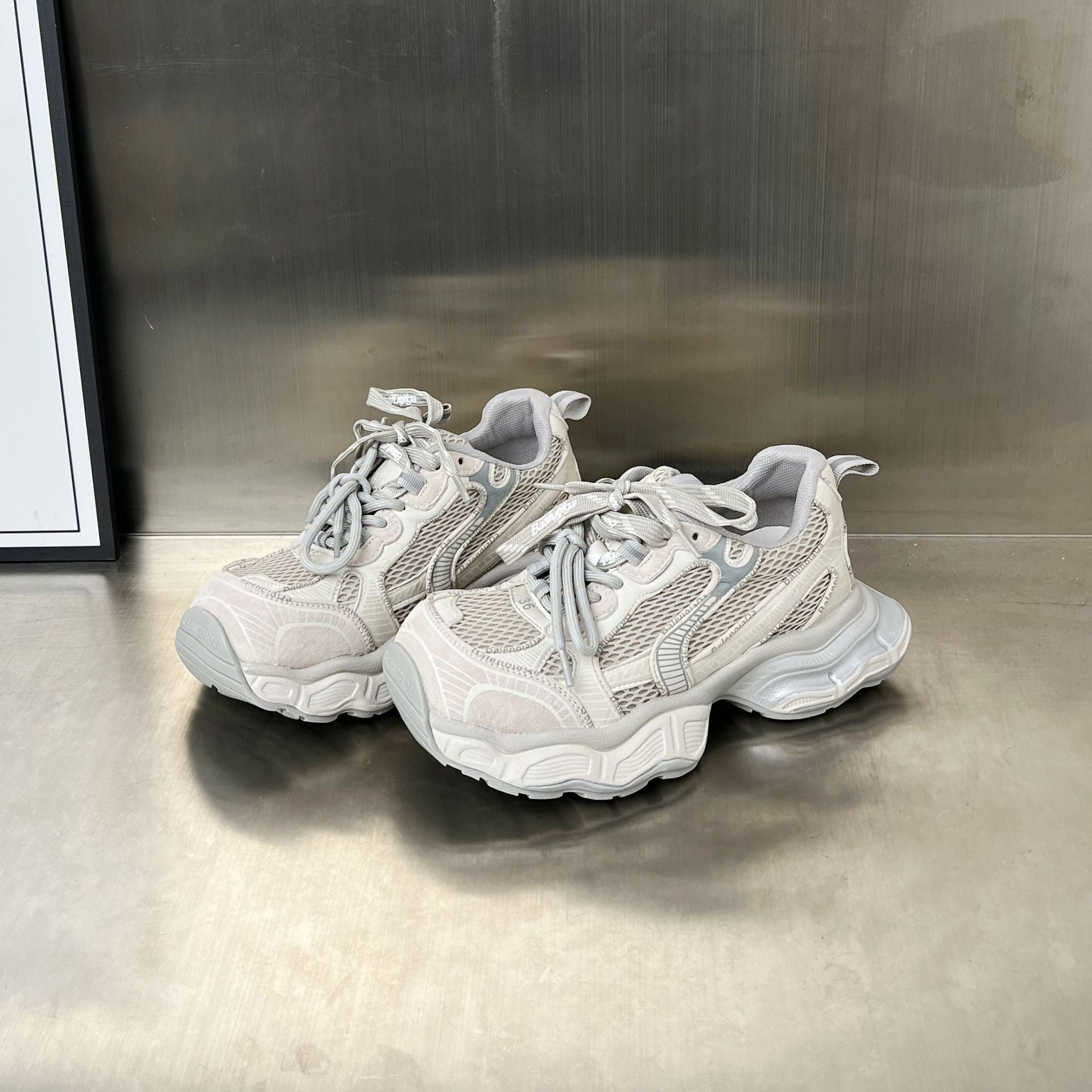 Damen Sportliche und atmungsaktive Sneakers mit innovativem Dämpfungssystem R&B