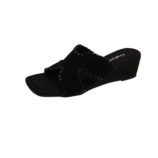 Damen Komfortable Mules mit modernen Steppdetails R&B