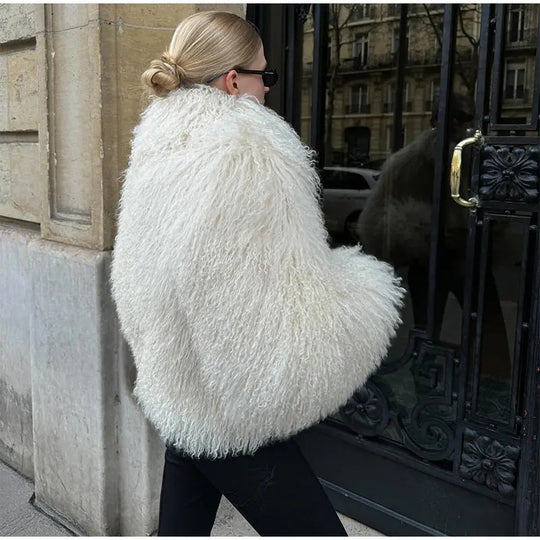 Damen Kuschelige Kunstfelljacke mit hohem Kragen und eleganten Details R&B