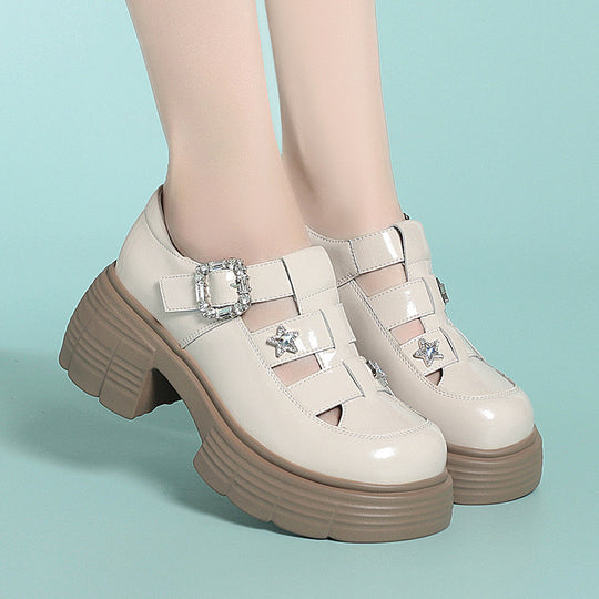 Damen Modische Plateau-Schuhe mit dekorativem Schnallen-Detail R&B