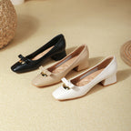 Damen elegante Ballerinas mit modischer Schnallenapplikation