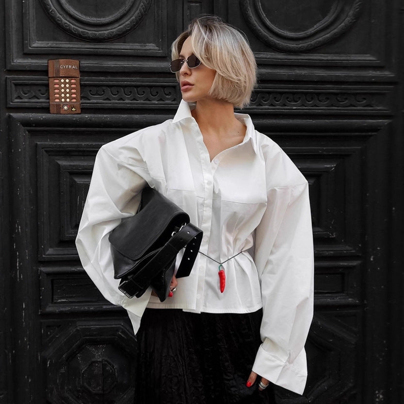 Damen Oversized Hemdbluse mit einzigartigen Ärmeldetails und tailliertem Schnitt R&B