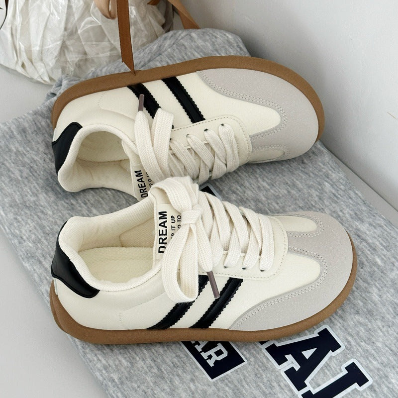 Damen Sportliche Sneakers mit weichem Obermaterial und atmungsaktiven Einsätzen R&B
