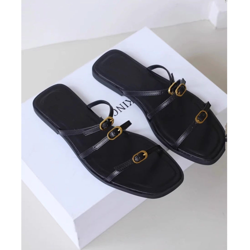 Damen modische Sandalen mit schickem Riemendesign und goldenen Akzenten R&B