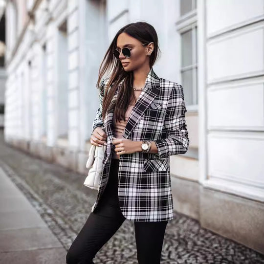 Damen Karoblazer mit tailliertem Schnitt und modischen Details R&B