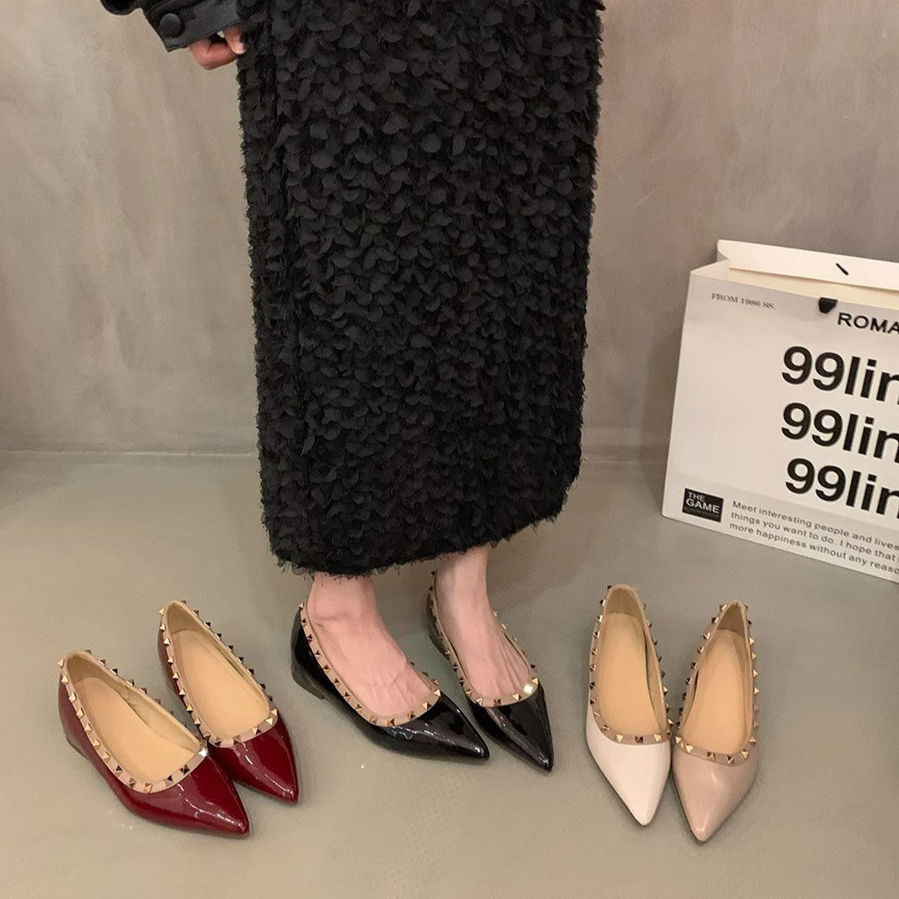 Damen elegante Ballerinas mit modischen Nietenakzenten und komfortabler Innensohle R&B