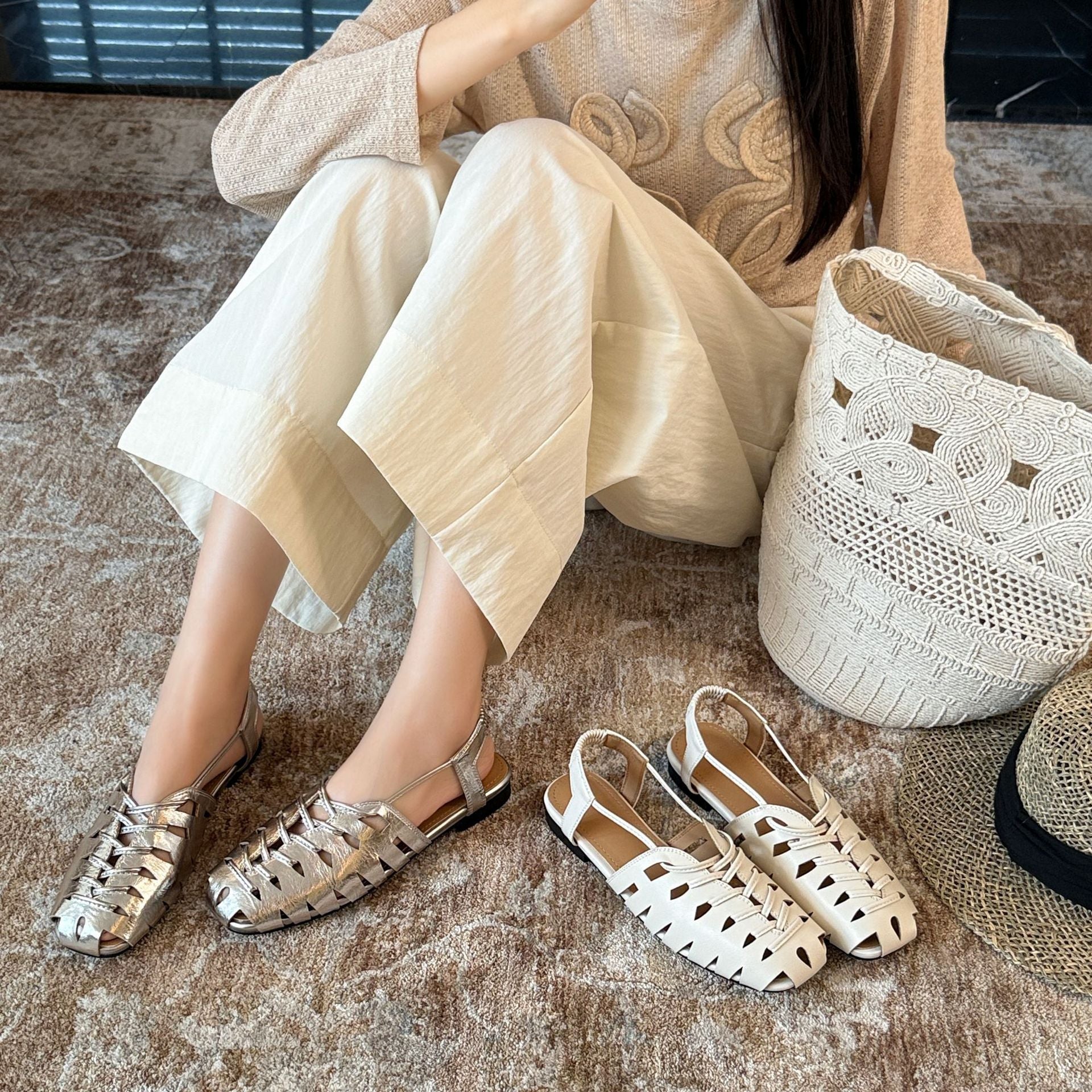 Damen Komfortable und elegante Zehentrenner-Sandalen mit raffiniertem Flechtmuster
