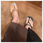 Damen Elegante Flip-Flops mit glänzenden Akzenten R&B