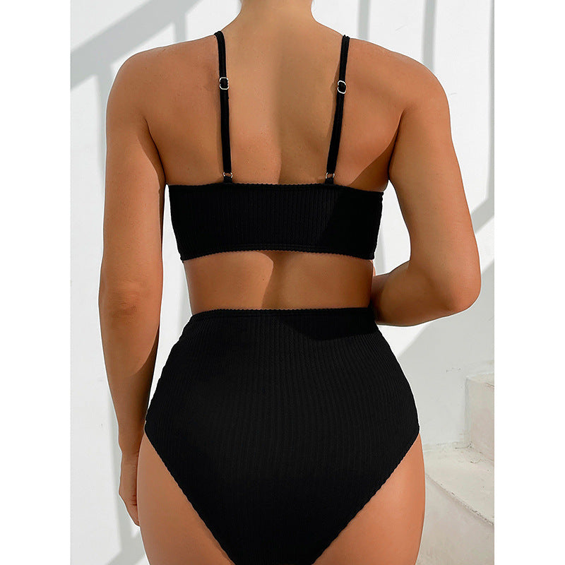 Damen Hochgeschnittener Badeanzug mit modischen Ripp-Details R&B