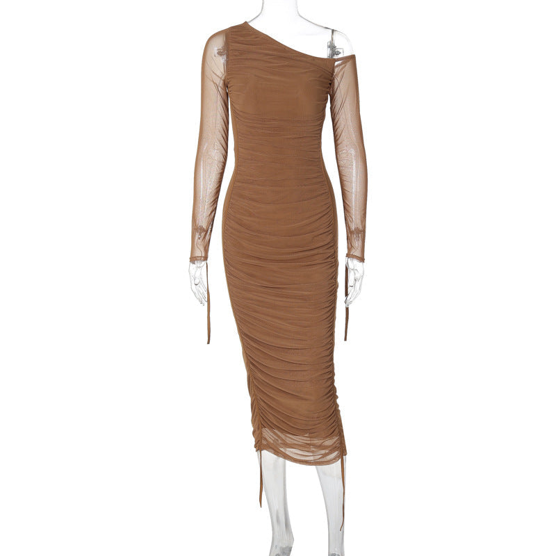 Damen figurbetontes Kleid mit asymmetrischem Ausschnitt und raffinierten Raffungselementen R&B