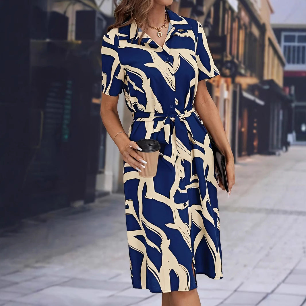 Damen Hemdblusenkleid mit modernem grafischem Muster und Taillengürtel R&B