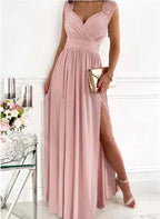 R&B | Damen Abendkleid mit elegantem V-Ausschnitt und Rüschendetails