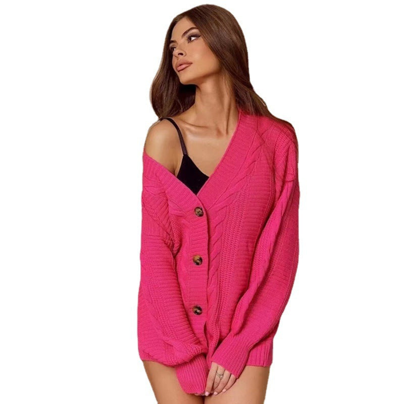Damen Strickjacke mit tiefem V-Ausschnitt und dekorativen Knöpfen R&B