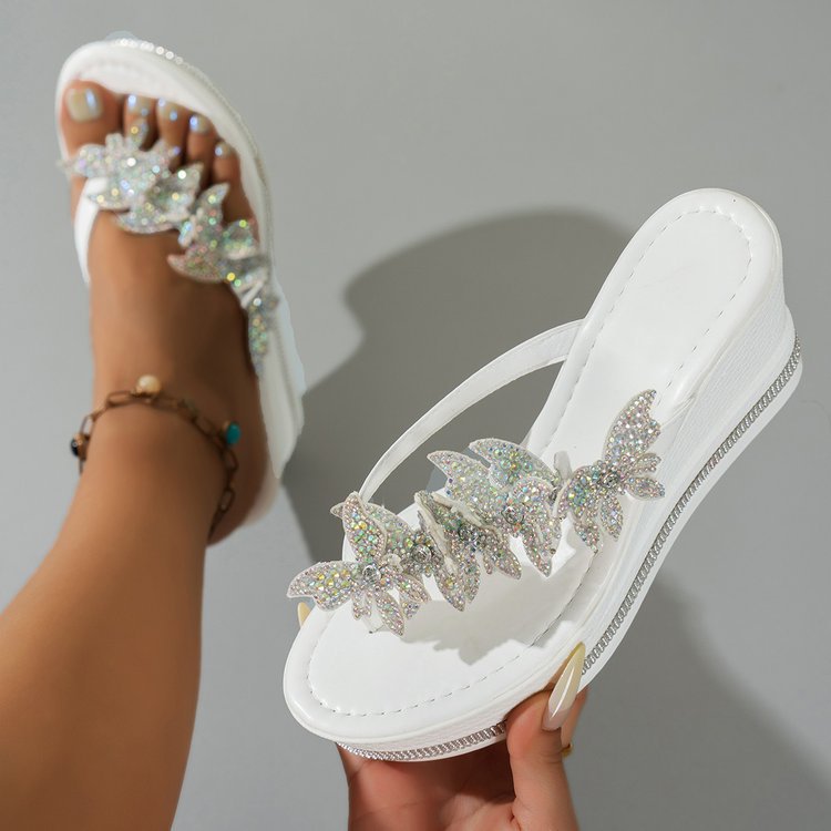 Damen Glamouröse Riemensandaletten mit funkelndem Schmetterlingsdesign R&B
