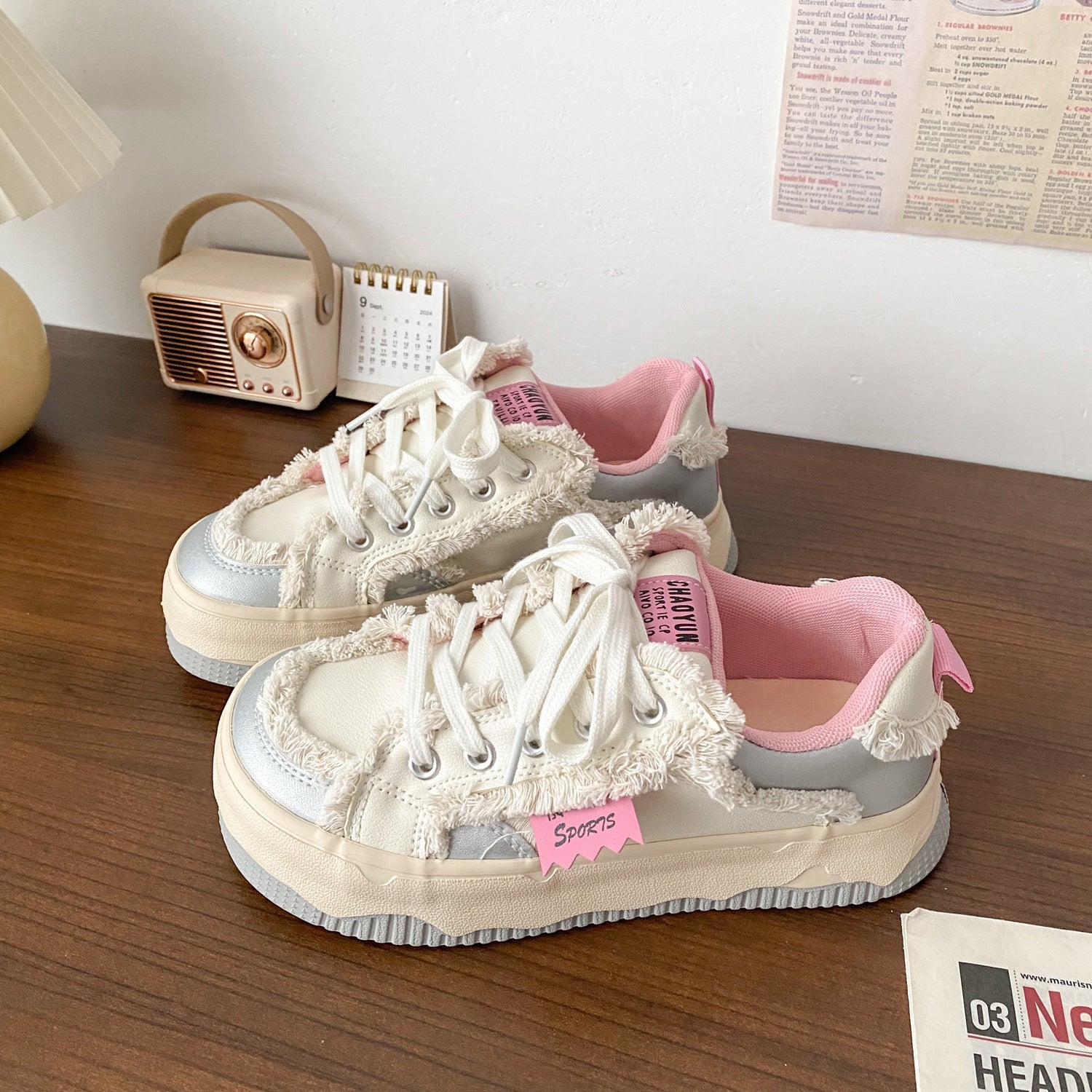 Damen Modische Sneakers mit kuscheligem Futter und einzigartigem Design R&B