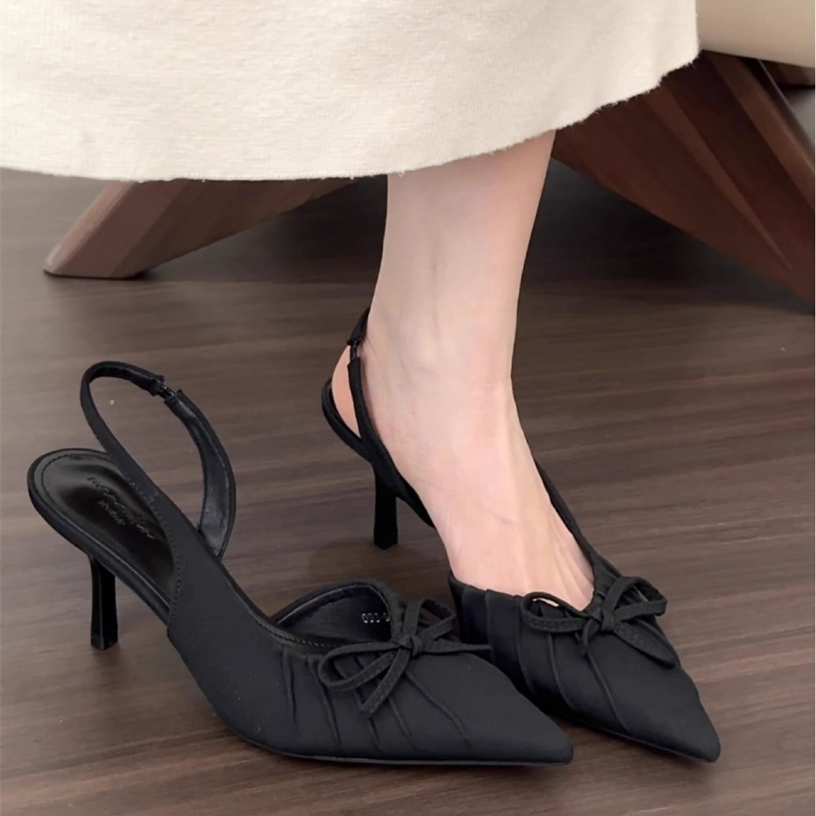 Damen Slingback-Pumps mit raffinierter Schleifen-Details und elegantem Design R&B