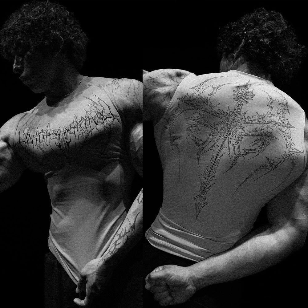 Herren nan figurbetontes Trainings-Tanktop mit tiefen Armausschnitten und filigranem Rückendruck R&B
