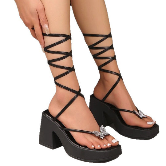 Damen Plateau-Sandaletten mit glitzernden Applikationen und Wickelriemen R&B