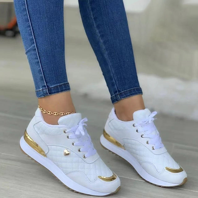Lässige Sneaker R&B