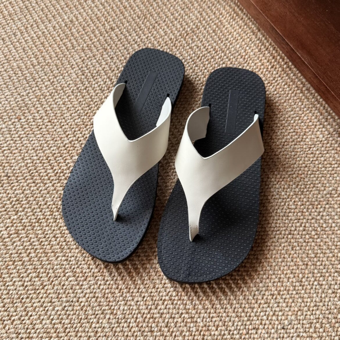 Damen Zehentrenner-Sandalen mit ergonomischem Fußbett und flexibler Sohle R&B 1777486918