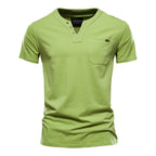 Herren Kurzarm-Shirt mit modernem Henley-Ausschnitt und Brusttasche