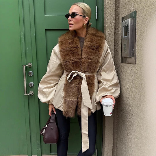 Damen modische Übergangsjacke mit voluminösen Ärmeln und luxuriösem Kunstpelzkragen R&B