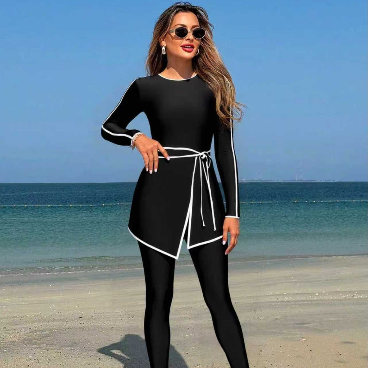 Damen modischer Langarm-Schwimmanzug mit Wickelrock R&B