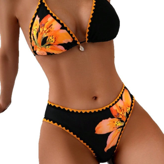 Damen Triangel-Bikini mit Floral-Print und attraktiven Rüschendetails R&B