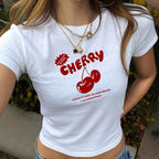 Damen T-Shirt mit künstlerischem Statement-Print und figurbetontem Schnitt R&B