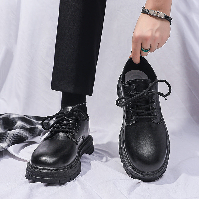 Damen Schnürschuhe mit robustem Sohlenprofil und modisch-elegantem Design
