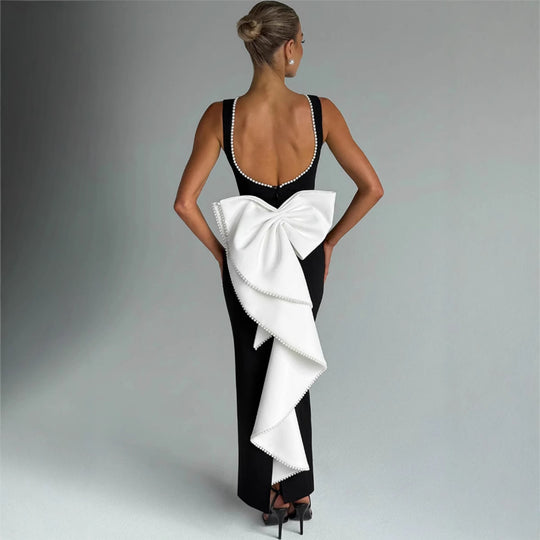 Damen Elegantes Maxikleid mit strukturierter Silhouette und stilvollem Design R&B