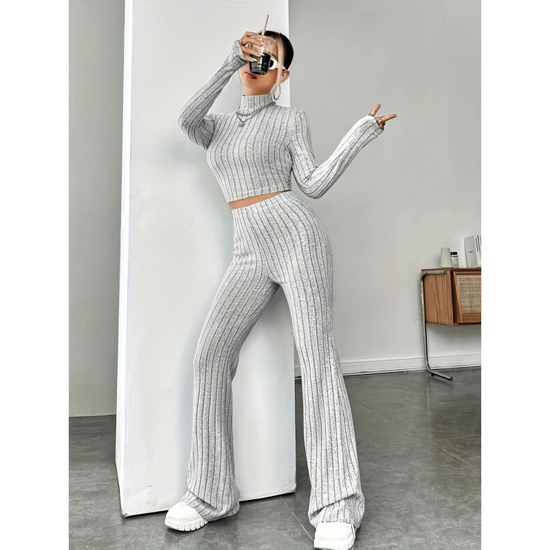 Damen Zweiteiliges Set mit hochgeschlossenem Pullover und ausgestellter Hose R&B