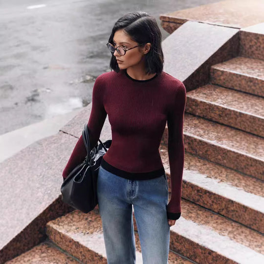 Damen figurbetontes Strickoberteil mit kontrastierenden Bündchen R&B