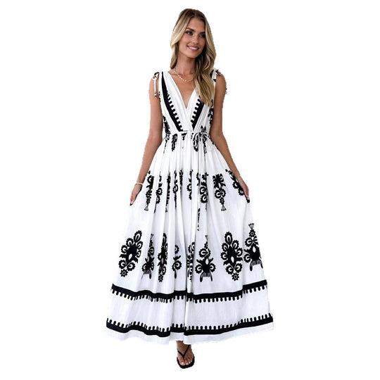 Damen Maxikleid mit kunstvollem geometrischen Muster und elegantem V-Ausschnitt R&B