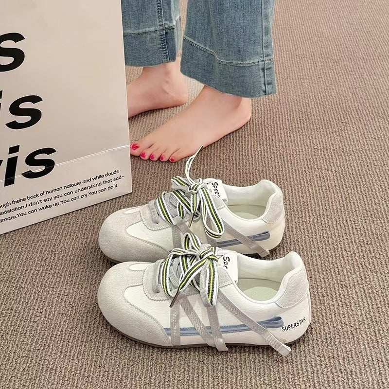 Damen Modische Sneaker mit innovativer Schnürung und atmungsaktiver Innenstruktur