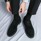 Herren elegante Schnürschuhe aus weichem Wildleder mit modischer Lochmusterung R&B