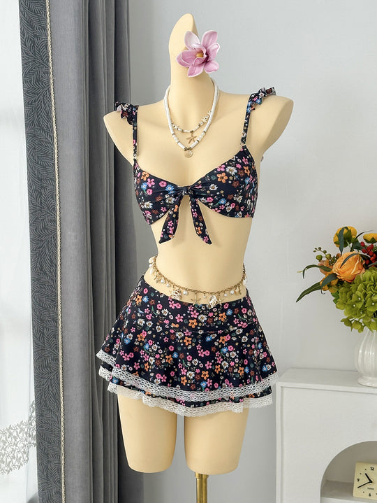 Damen Bikini-Set mit verspieltem Wickelrock und floralem Design R&B