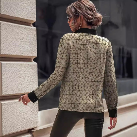 Damen Bluse mit modernem Mustermix und elegantem V-Ausschnitt R&B