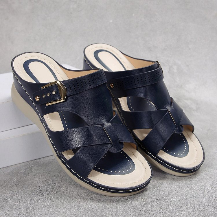 Damen Wedge-Pantoletten mit elegantem Kreuzriemen und komfortablem Fußbett R&B
