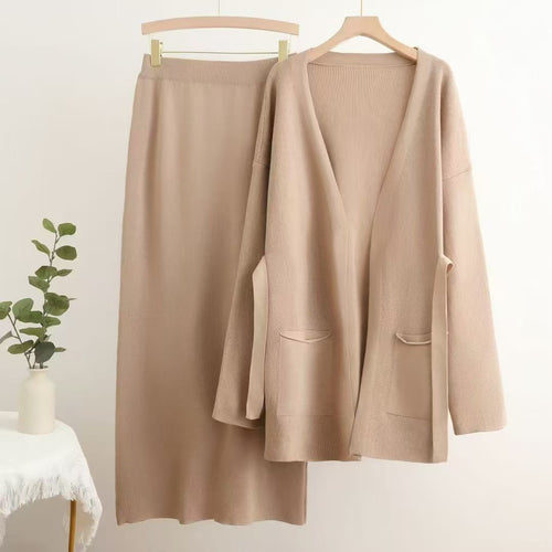 Damen lässiges Strickensemble mit tiefem V-Ausschnitt und praktischen Taschen R&B