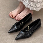 Damen elegante Ballerina-Schuhe mit luxuriösen Falten und Schmuckdetail