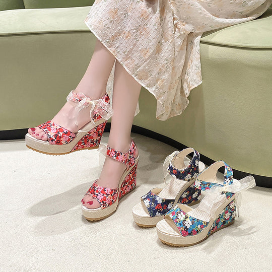 Damen Wedge-Sandalen mit floralem Design und hübschem Schleifenverschluss R&B
