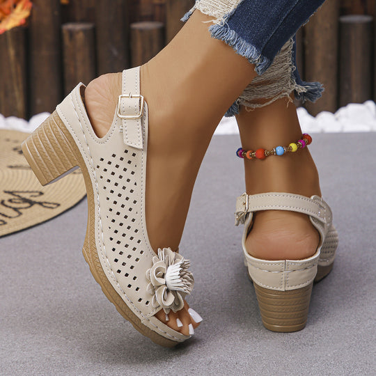 Damen Sandaletten mit floralem Detail von R&B