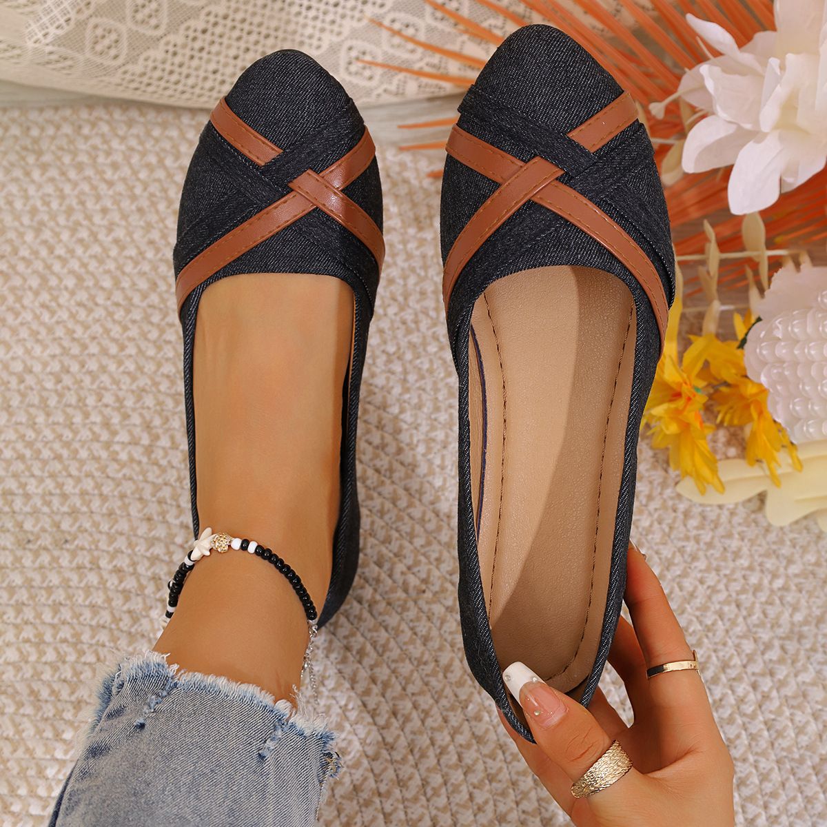 Damen Ballerinas mit modischer Strap-Kombination und elastischer Sohle R&B
