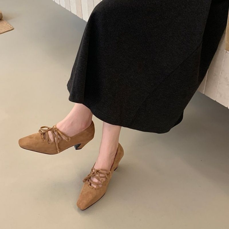Damen elegante Schnürpumps mit modischem Riemchen-Design R&B