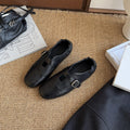 Damen Mokassins mit elegantem Riemchen und modischer Perforation